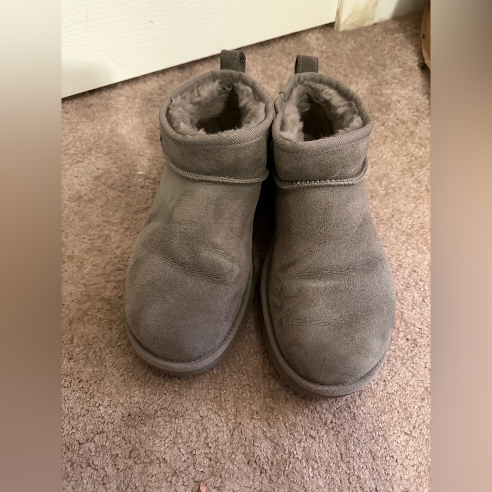 Ugg Classic Ultra Mini
